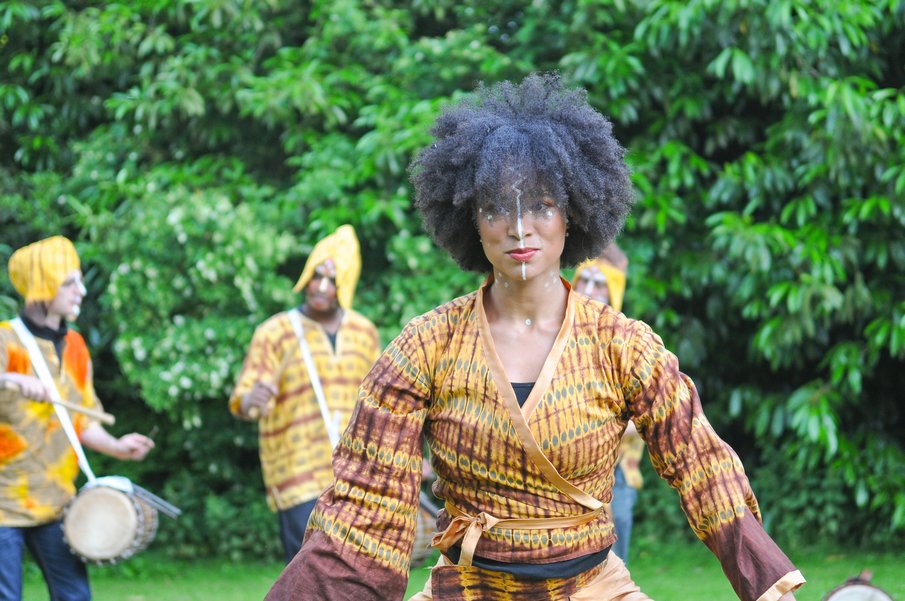 Evry Daily Photo - Cie Afrodite - Fete Mille et une Lumieres 145.jpg